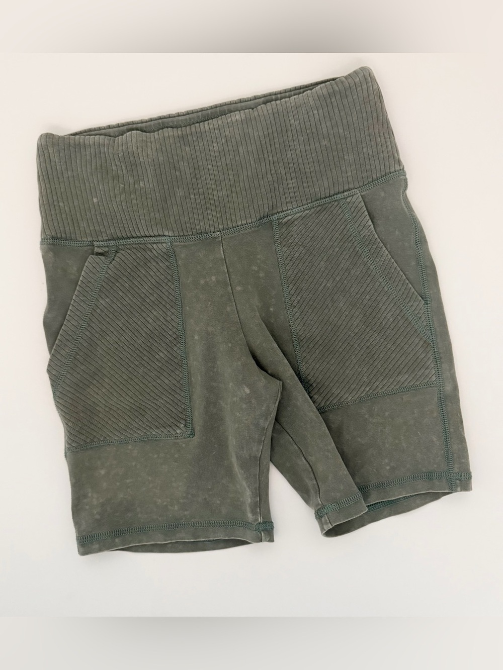 Aerie Soft Biker Shorts Olive Green Ribbed Pockets Size Small Lounge Comfy